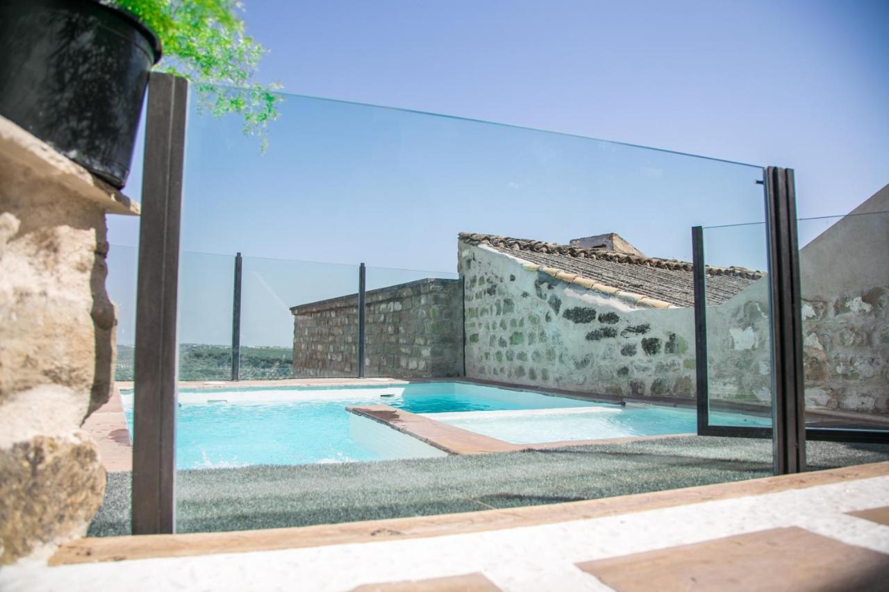 Apartamentos Turisticos La Casa Vieja Sabiote エクステリア 写真