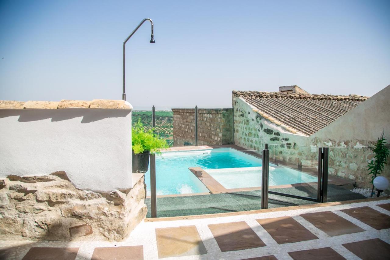 Apartamentos Turisticos La Casa Vieja Sabiote エクステリア 写真